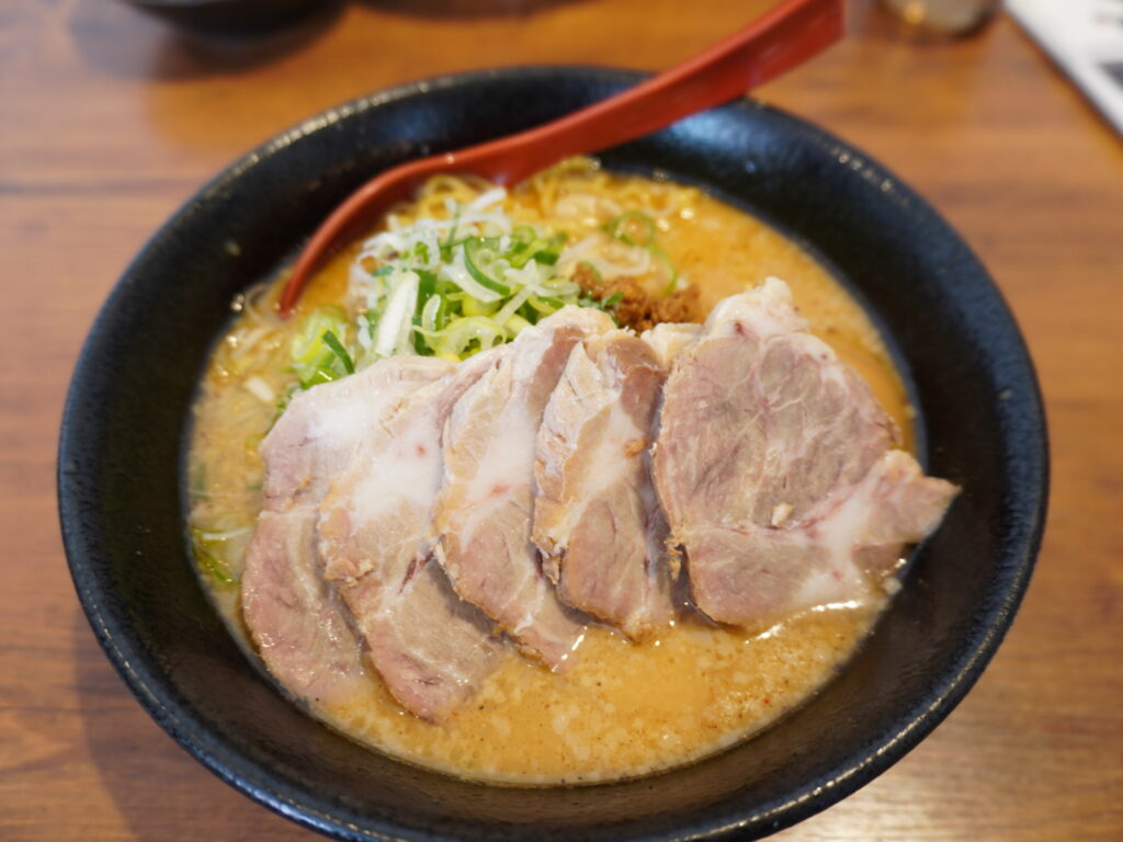 海嵐　チャーシュー麺